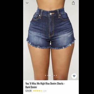 Fashion Nova Shorts!!💞lightly used